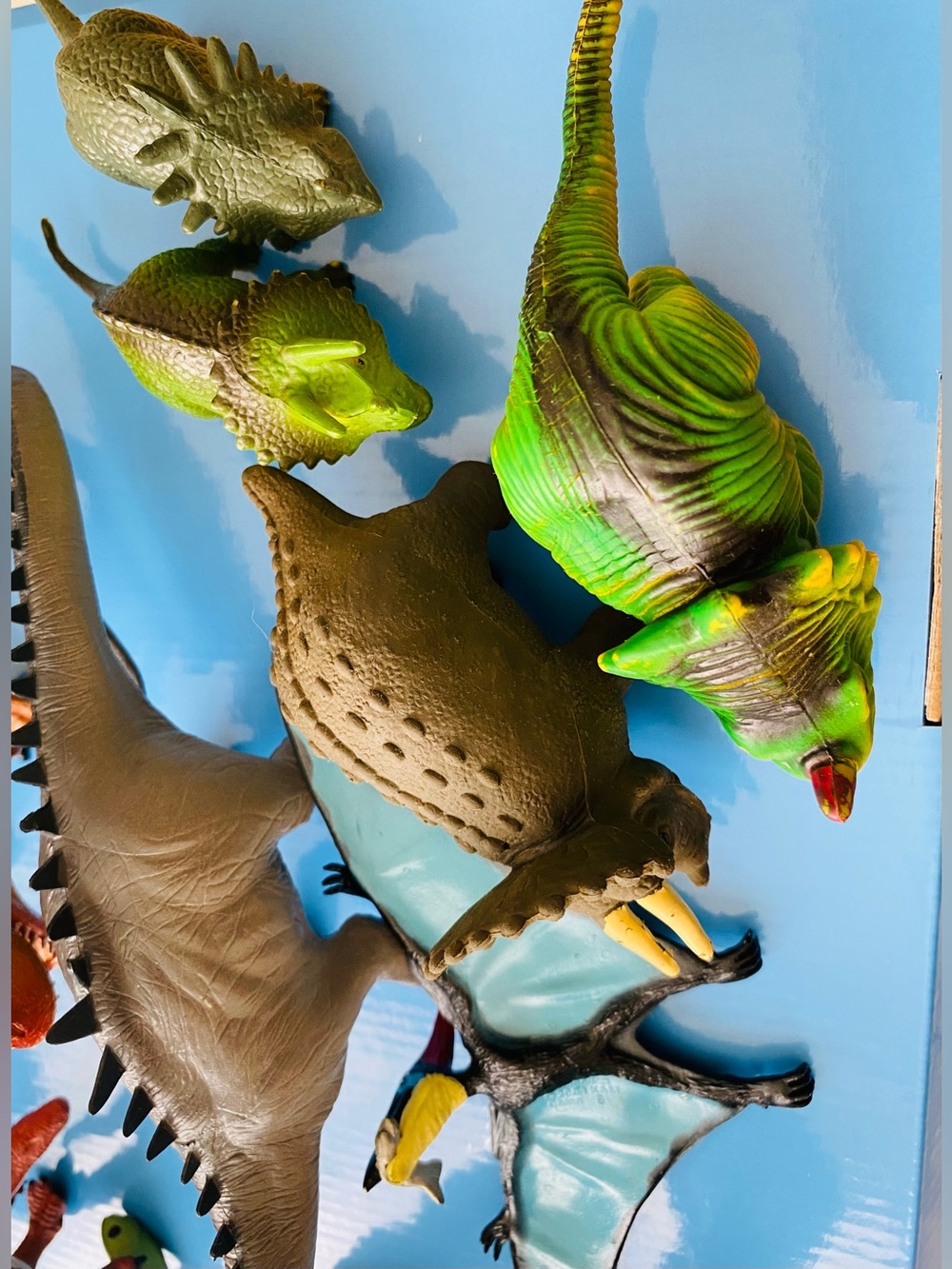 DINOSAURS SET of 9 + extra Dinos & snakes! - Picture 3 of 9
